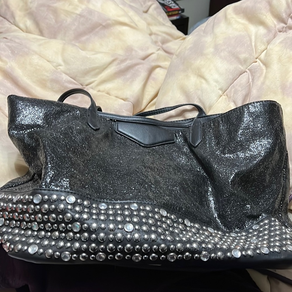 Black tote with bling around bottom!